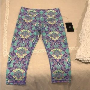 Crop Glyder Leggings!